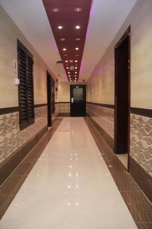 Sutchi Hotel Dubai Exterior photo